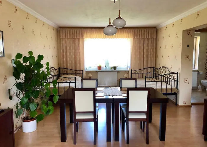 בית הארחה Zakatek Porąbka